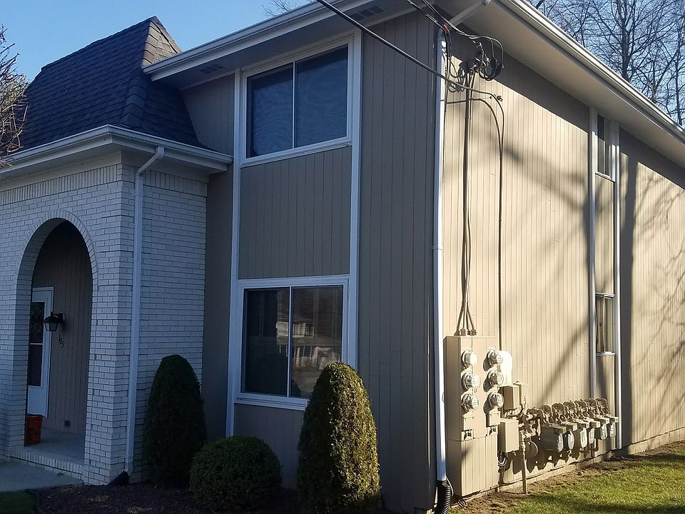 1st image of 106 Woodside Dr