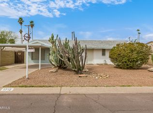 1712 N 46th Pl, Phoenix, AZ 85008