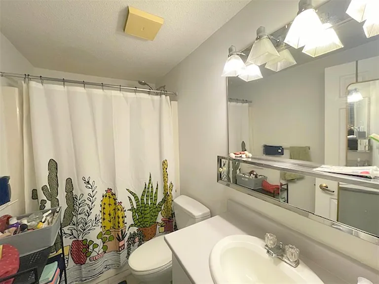 187 Beacon St #1 — Photo 12