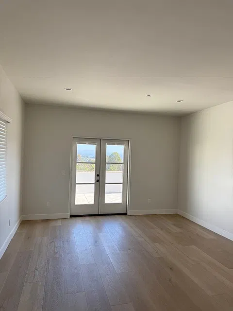 1 bed, 550 sqft, $2,000 — Photo 3