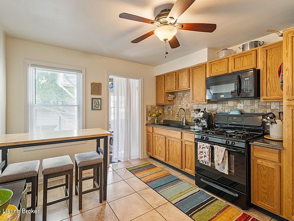 3rd image of 607 Gheens Ave