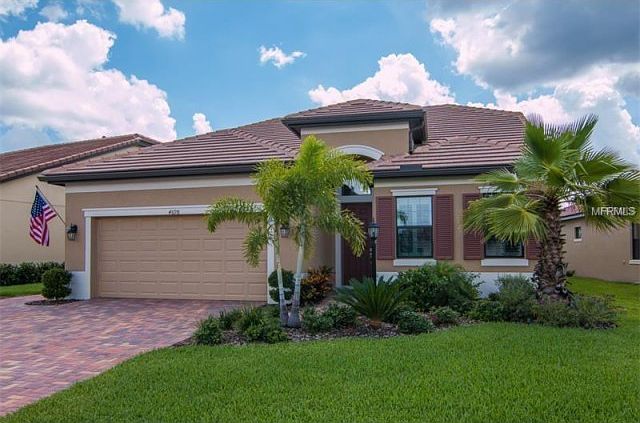 2nd image of 4698 Royal Dornoch Cir