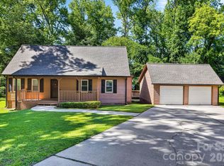 4881 Hickory Nut Ct, Rock Hill, SC 29732