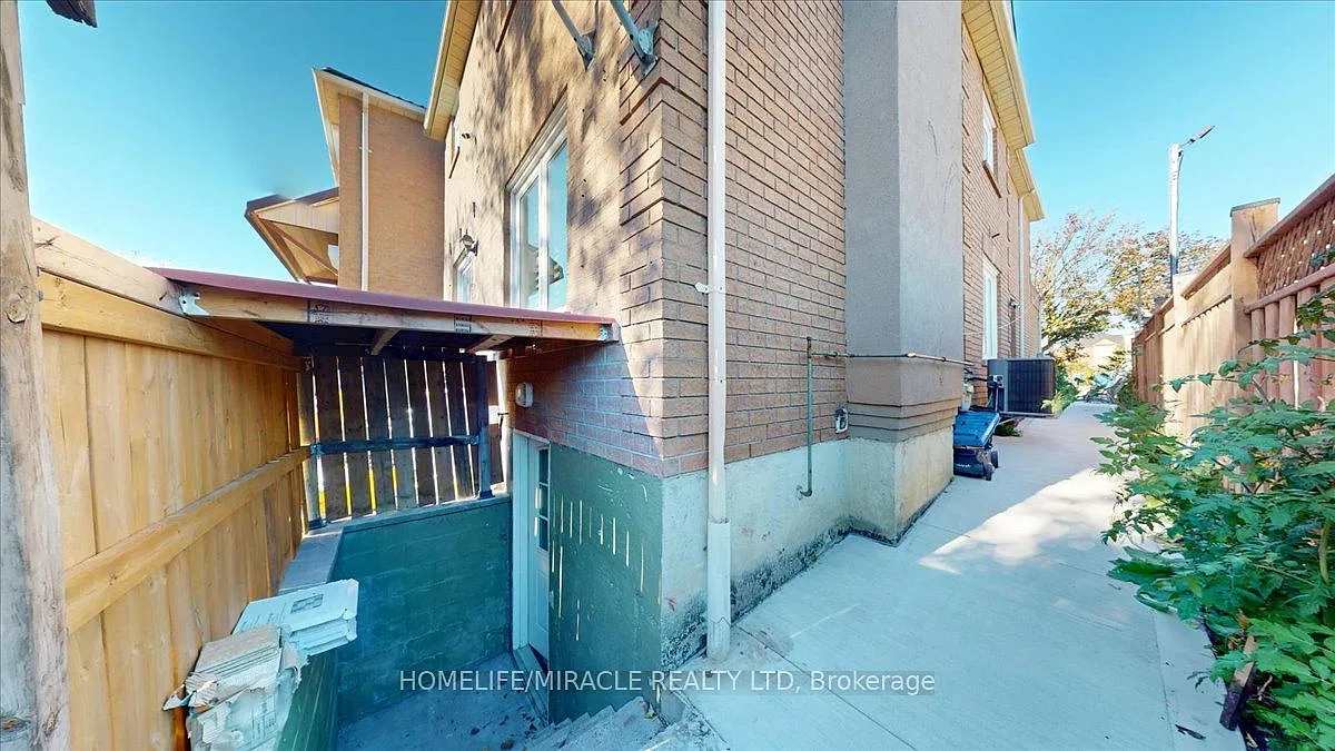 2 bed, $1,799 — Photo 4