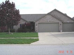 1085 Burning Bush Dr, Greenwood, IN 46143