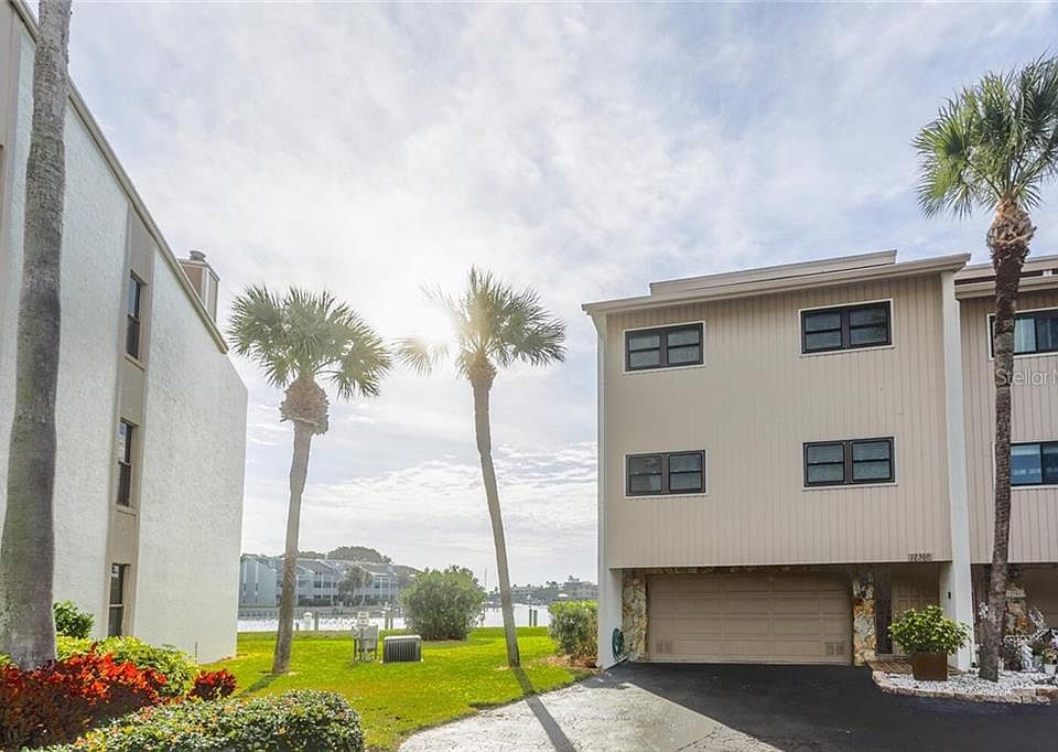 1st image of 12360 Capri Cir N