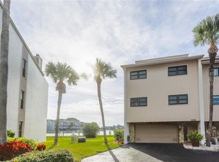 12360 Capri Cir N, Treasure Island, FL 33706