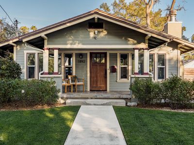 1892 N Marengo Ave, Pasadena, CA, 91103