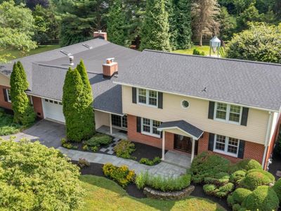 17212 Hunter Green Rd, Upperco, MD 21155