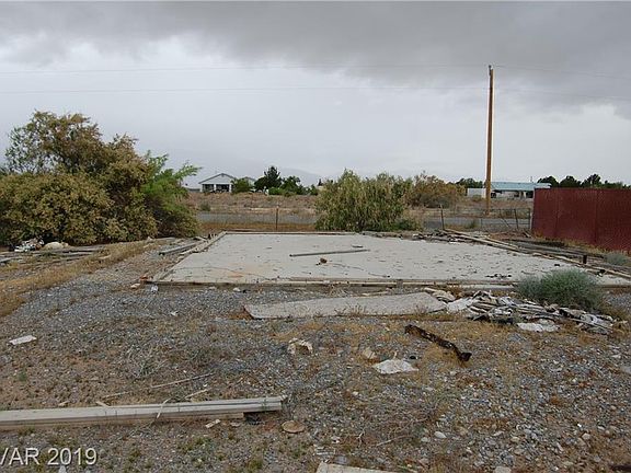 2nd image of 6591 Money St