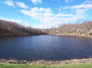 22 Lower Lake Rd, Danbury, CT 06811