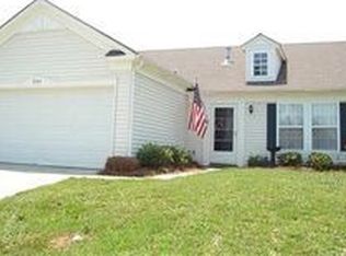1934 Leesburg Dr, Clover, SC 29710