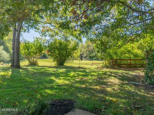 50 Summerwinds Drive, Lakewood, NJ 08701
