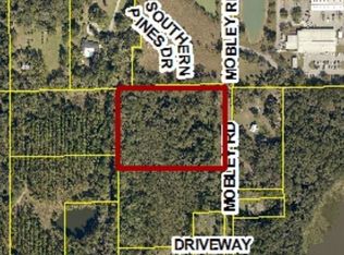 7471 Mobley Rd, Brooksville, FL 34601