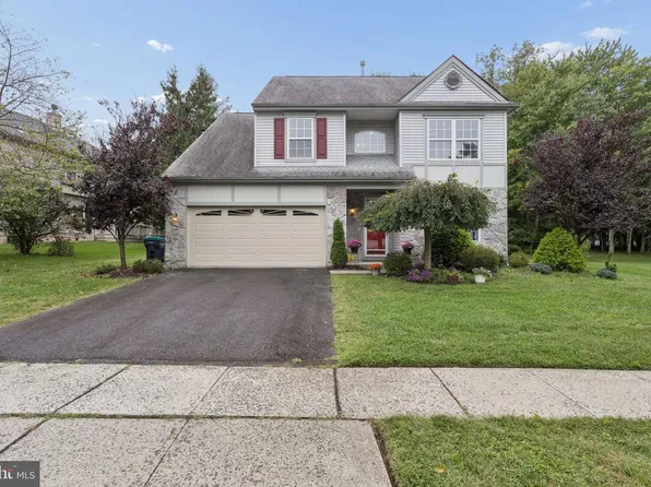 6 Harvard Cir, Princeton, NJ 08540