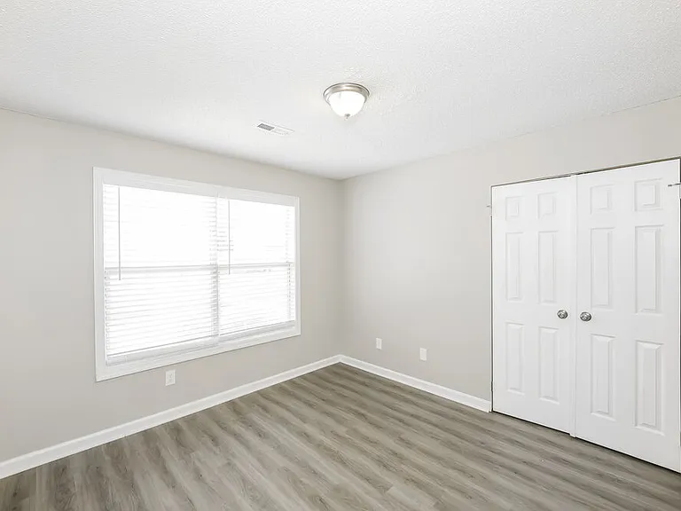 1609 Blossom Dr — Photo 14