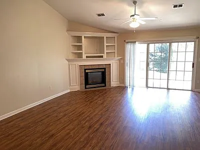 1112 Landings Loop — Photo 12