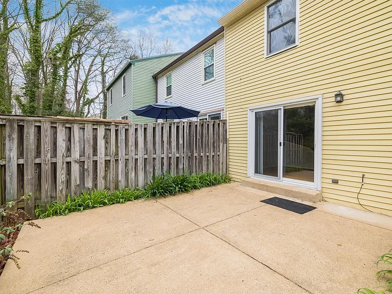 9823 Saint Cloud Ct — Photo 46