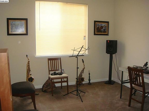 4th image of 3721 Markley Creek Dr