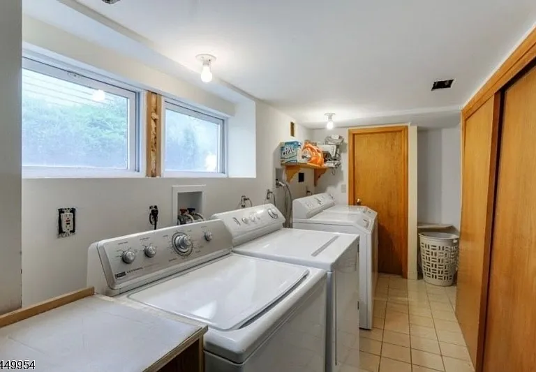 21 Broughton Ave #1 — Photo 14