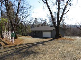 19393 Redberry Rd, Grass Valley, CA 95945