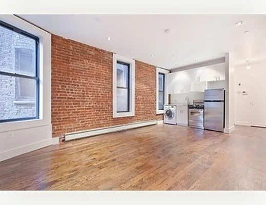 Rented by Nest Seekers International | media 13