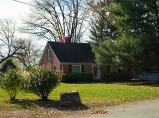 680 Briar Hill Rd, Belleville, IL 62223