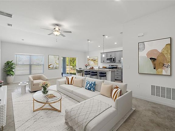 2nd image of 858 Rue Labeau CIR