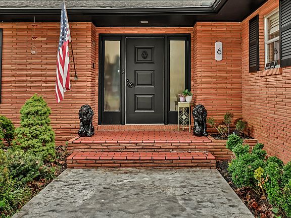 4th image of 6 Canterbury Rd