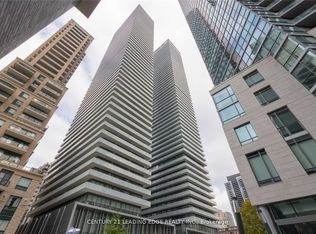 42 Charles St E #3308, Toronto, ON M4Y 0B7