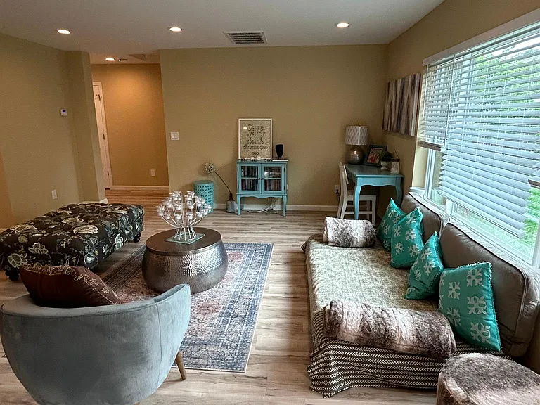 Mount Holly Dr — Photo 2
