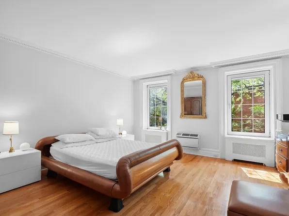 152 East 63rd Street image 18 of 22