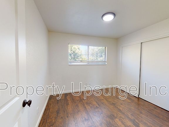5th image of 2790 Irwin Rd #1