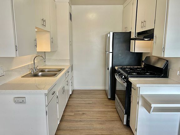 2nd image of 147-175 S Ann St #5da1dfe01