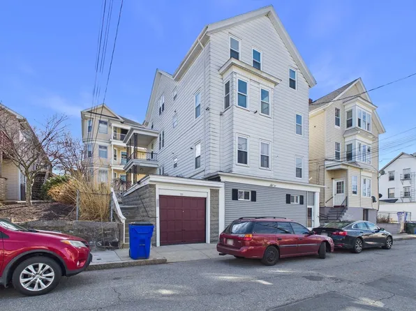 226 Haffards St, Fall River, MA 02723