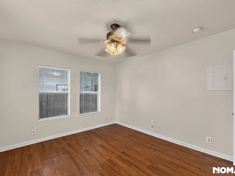 1534 Mardell St — Photo 15
