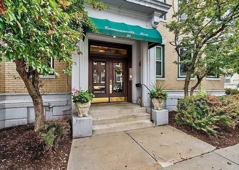 1st image of 92 Gordon St APT 201