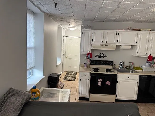 23 Sterling St — Photo 4