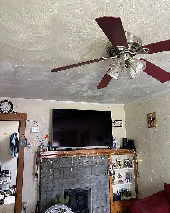 2nd image of 2141 E Midlothian Blvd