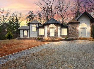 390 Old Miller Rock Rd, Ellijay, GA 30540