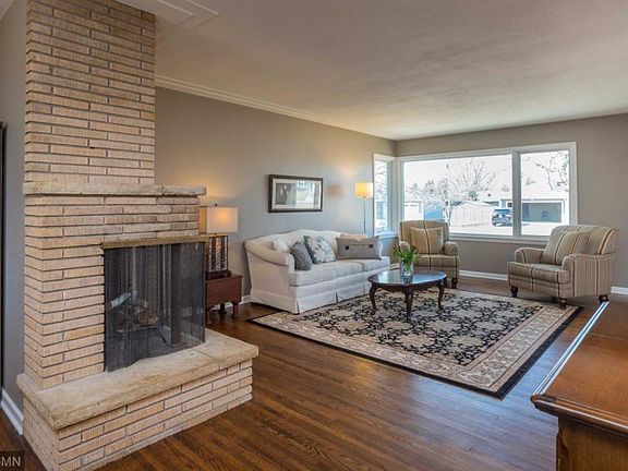 5th image of 6121 Beard Ave S
