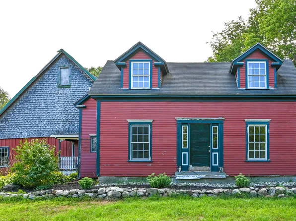 96 Main Street, Oxford, ME 04270