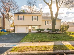 333 Foxwood Rd, Union, NJ 07083
