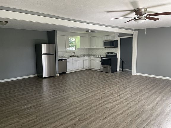 5th image of 234 Downer Dr