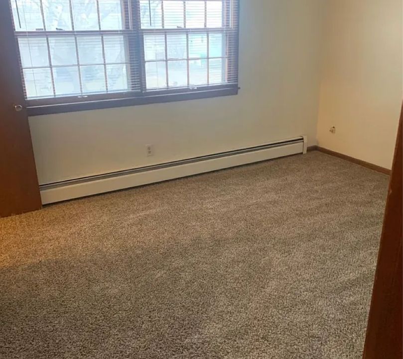 2nd image of 3411-3427 Elm Dr #A