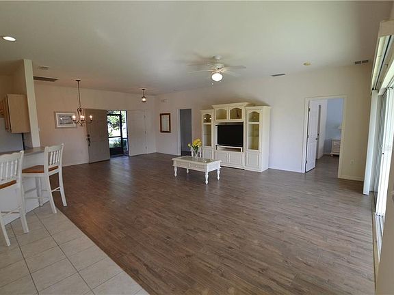 2nd image of 5313 Nicklaus Dr