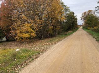 32516 69th St, Covert, MI 49043