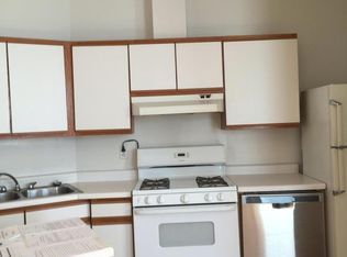 3420 N Paulina St APT 2W, Chicago, IL 60657
