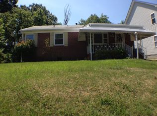 818 32nd St, Newport News, VA 23607