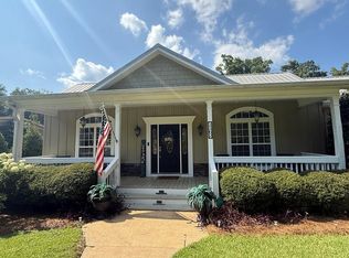 1162 Country Club Rd, Eufaula, AL 36027